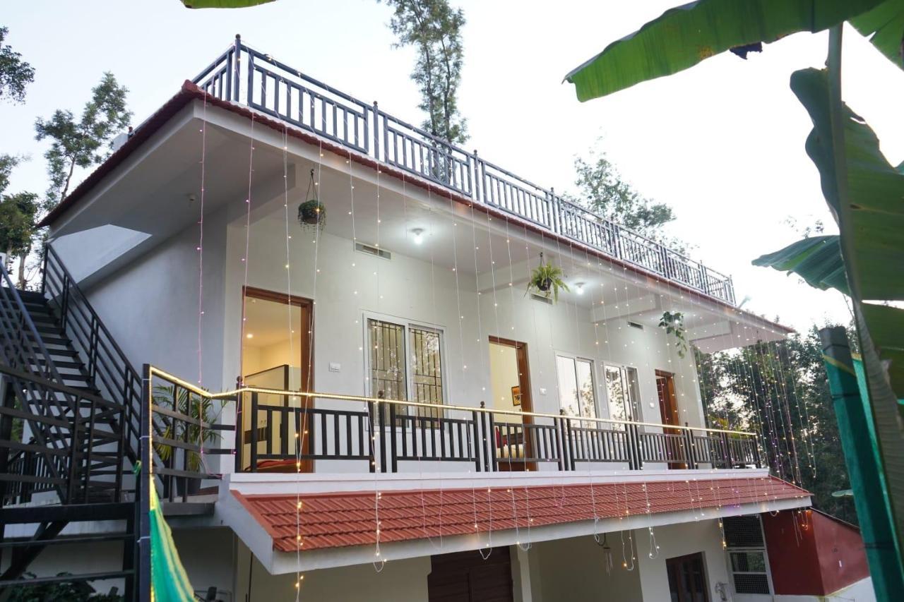 Sri Lakshmi Estates Lägenhet Siddāpur Exteriör bild