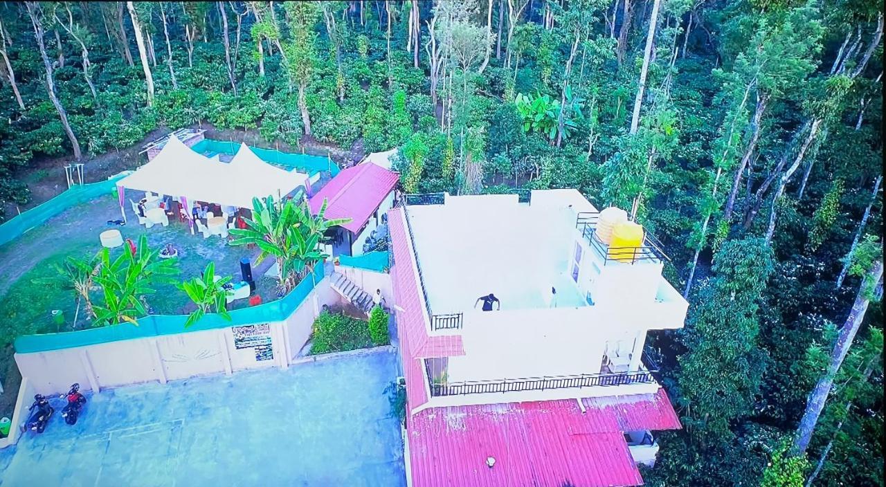 Sri Lakshmi Estates Lägenhet Siddāpur Exteriör bild