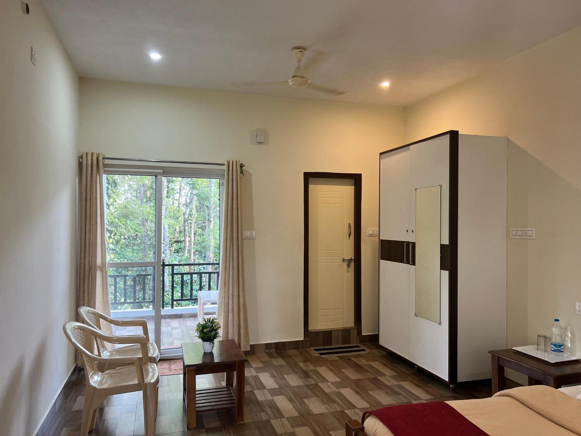 Sri Lakshmi Estates Lägenhet Siddāpur Exteriör bild
